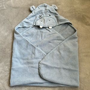 Baby towel rhino